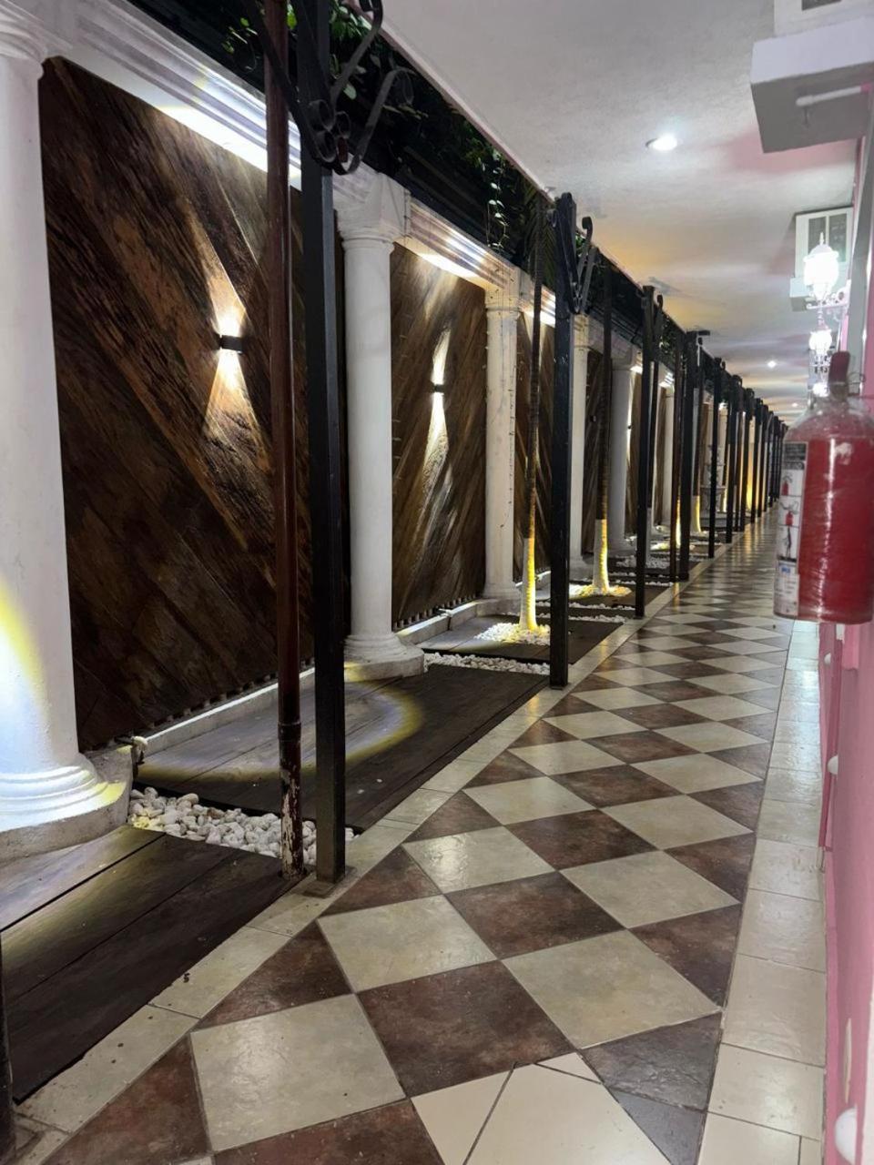 Hotel La Casona Villahermosa Exterior foto